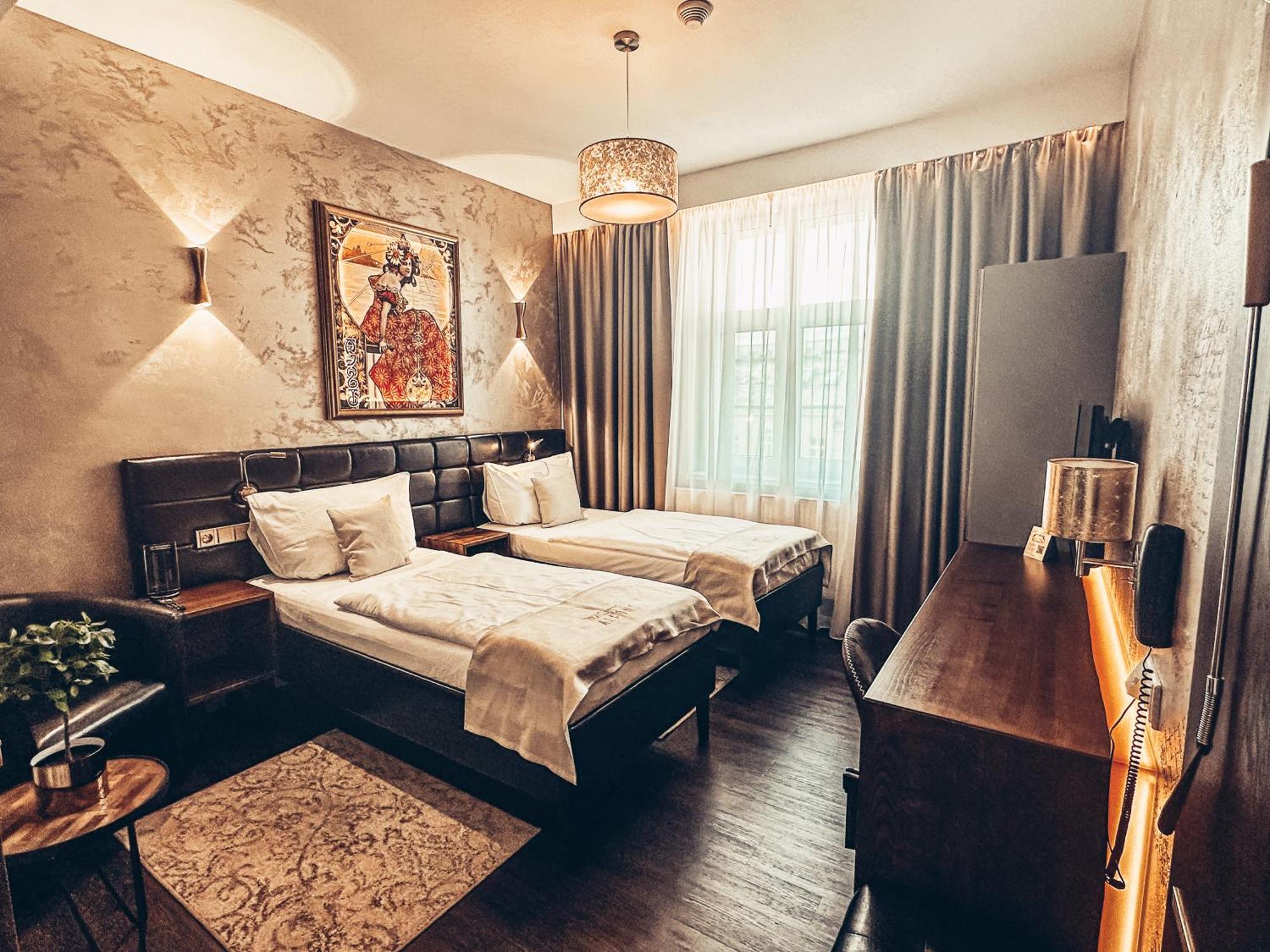 Alfons Boutique Hotel براغ المظهر الخارجي الصورة