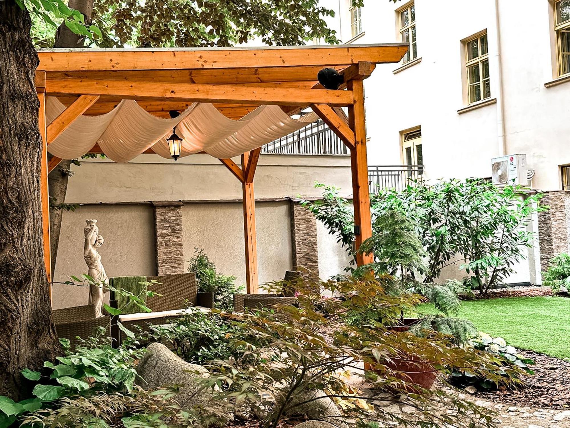 Alfons Boutique Hotel براغ المظهر الخارجي الصورة